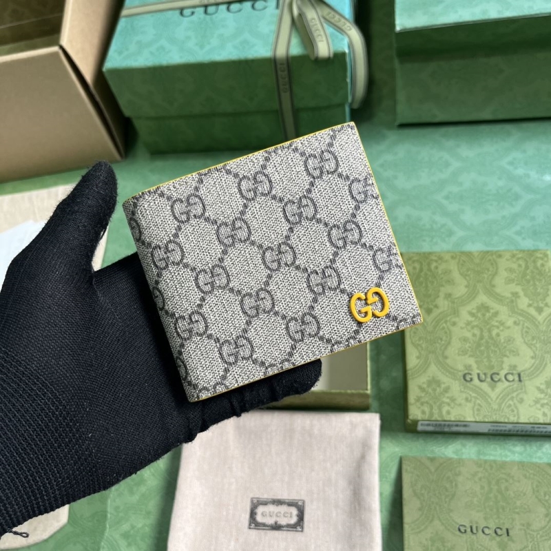 G*u*i wallets & purse